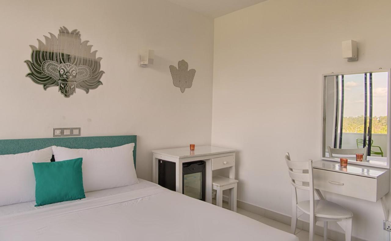 Hotel J Ambalangoda Ambalangoda  Dış mekan fotoğraf